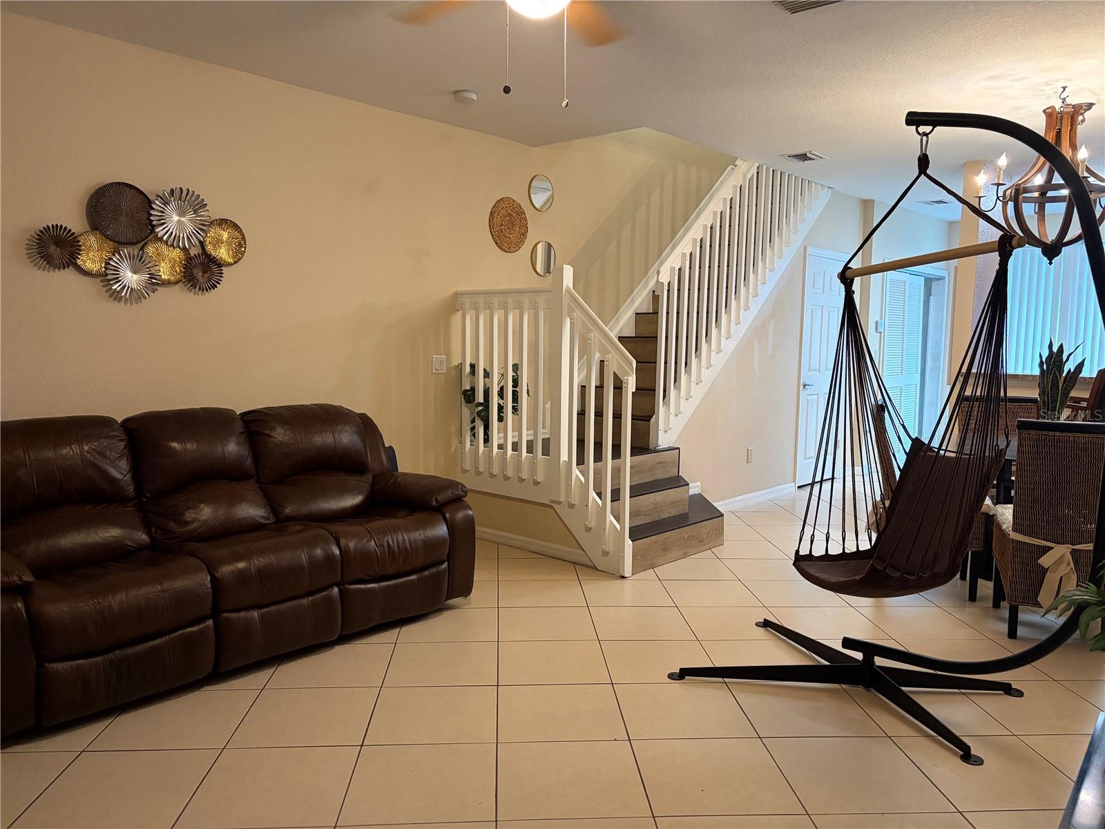 Townhouse at 1931 GARDENIA CT, RIVIERA BEACH, photo 3 of 25