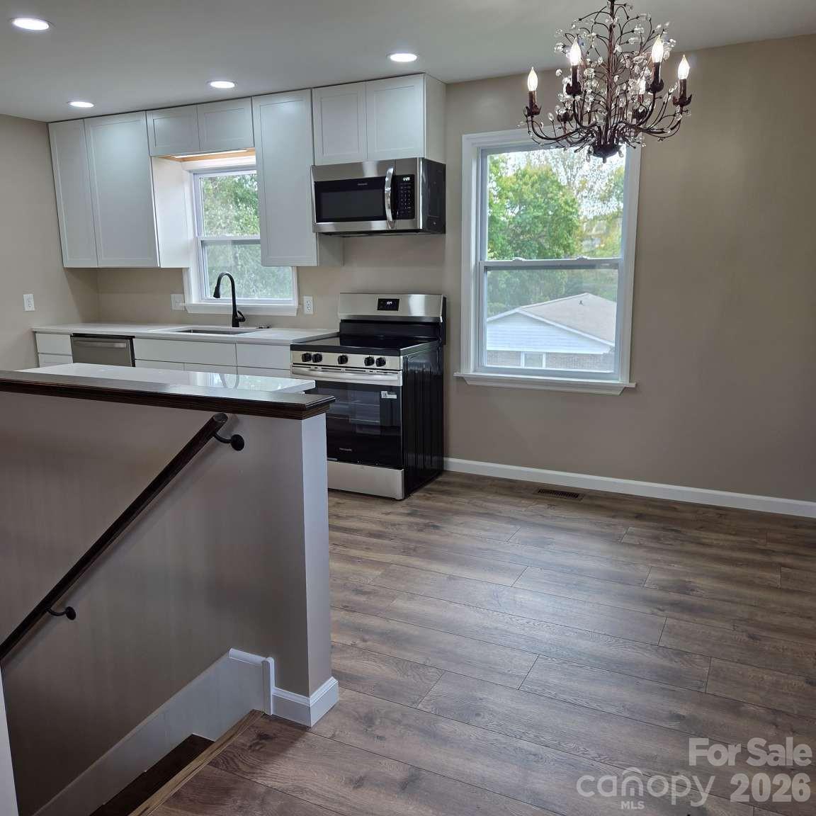 Single Family Residence at 3101 Prairie Court, Lenoir, photo 11 of 40