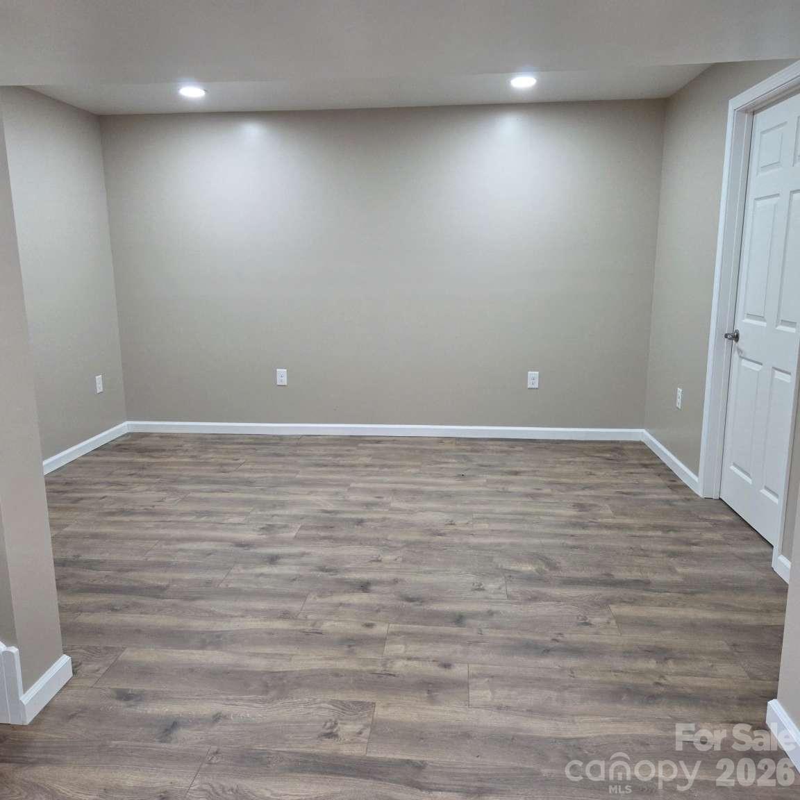 Single Family Residence at 3101 Prairie Court, Lenoir, photo 29 of 40