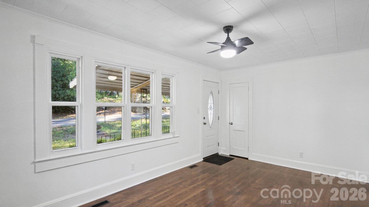 Single Family Residence at 205 Sunrise Avenue, Mount Gilead, photo 9 of 42