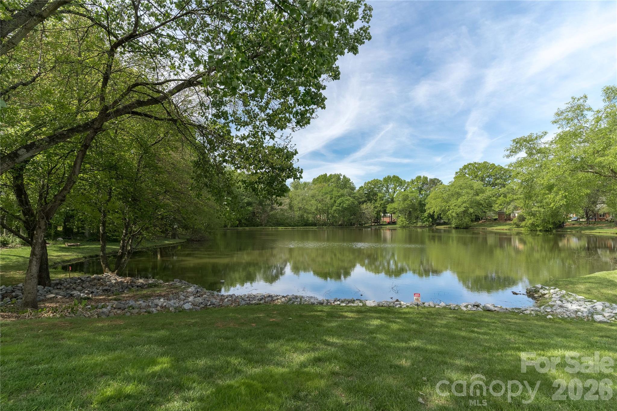 Greenfarm is the highly desirable Huntersville community with the best schools, close to Lake Norman and the best shopping. Enjoy neighborhood pond, and plenty of areas to walk and enjoy the NC lifestyle. - 16647 Greenfarm Road, Huntersville