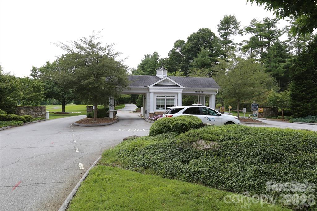 Condominium at 103 GOLFSIDE Drive, Flat Rock, photo 34 of 35