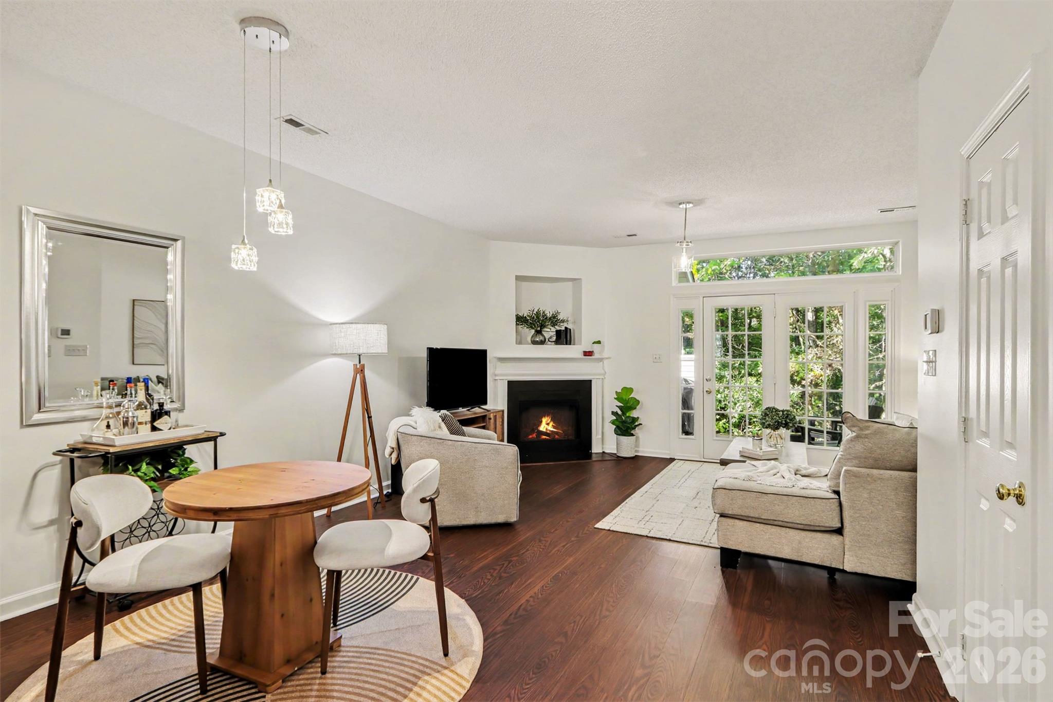 Townhouse at 9120 Treyburn Drive, Charlotte, photo 5 of 18