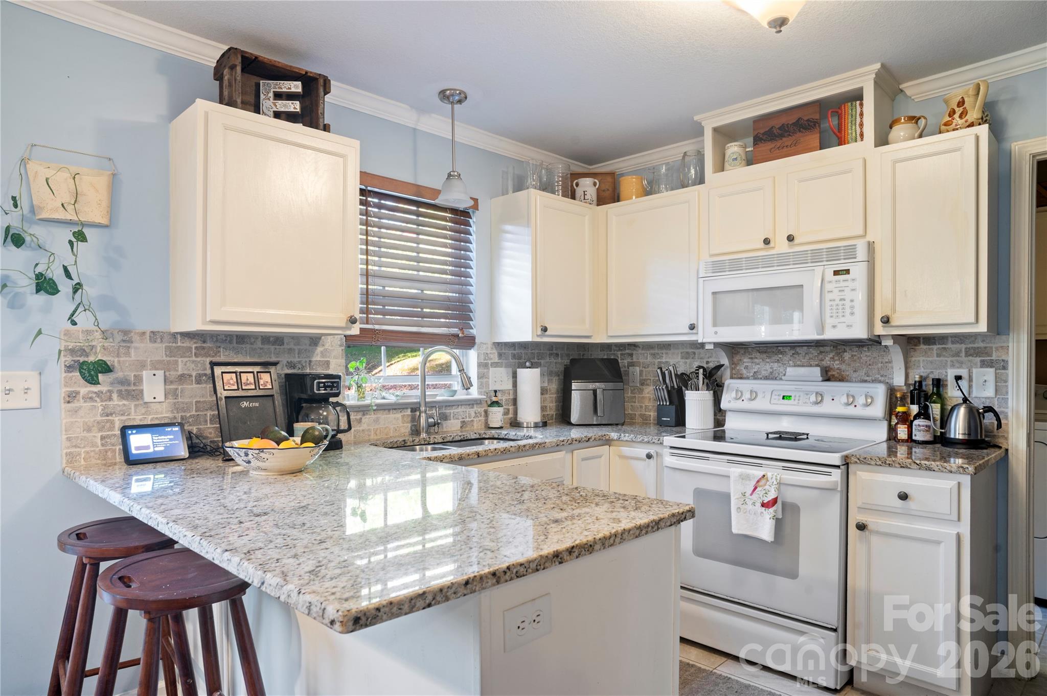 Condominium at 309 Wiltshire Circle, Fletcher, photo 14 of 43
