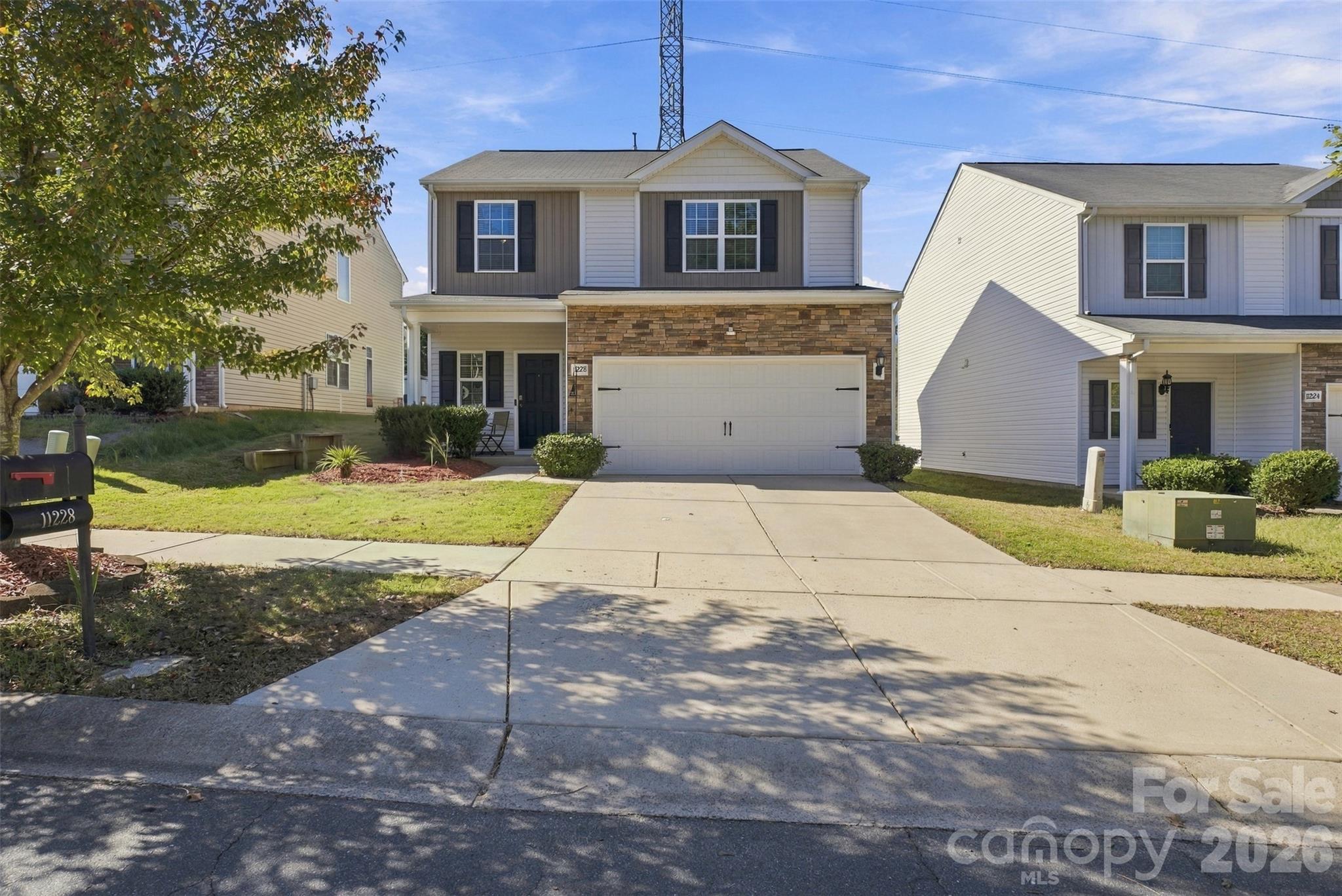 Single Family Residence at 11228 Deer Chase Lane, Charlotte, photo 29 of 31