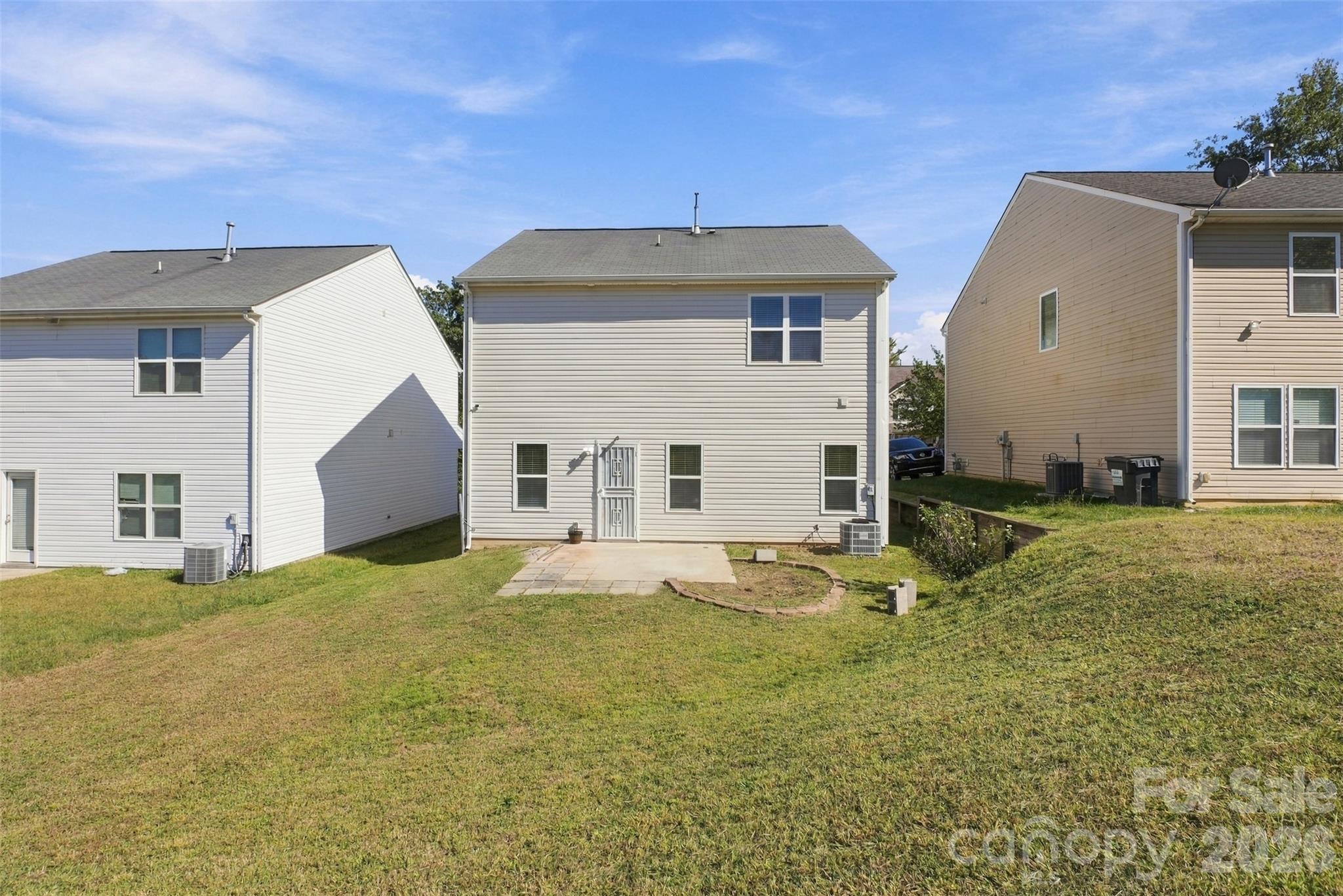 Single Family Residence at 11228 Deer Chase Lane, Charlotte, photo 27 of 31
