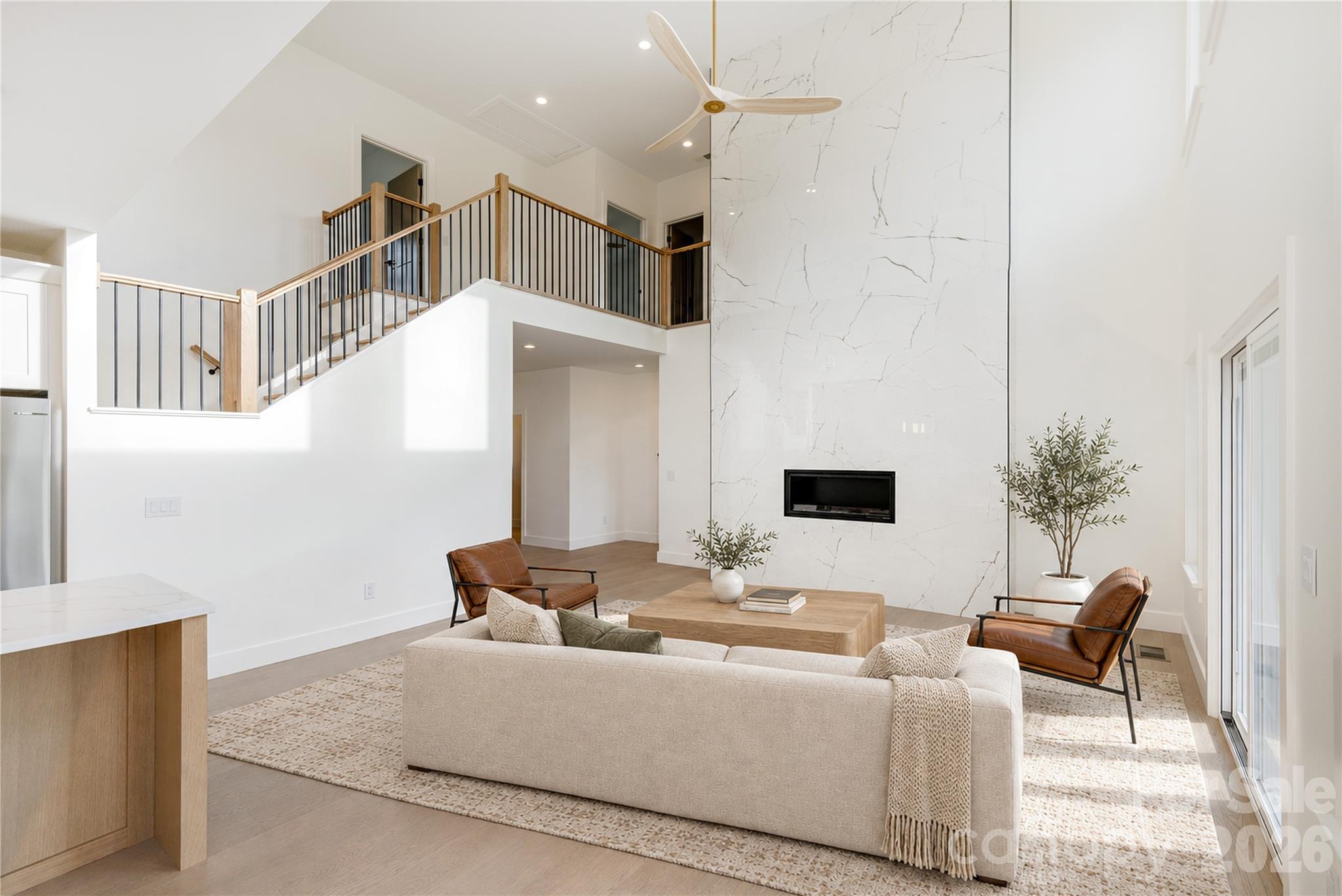 Living room - 159 Meadow Breeze Road, Arden