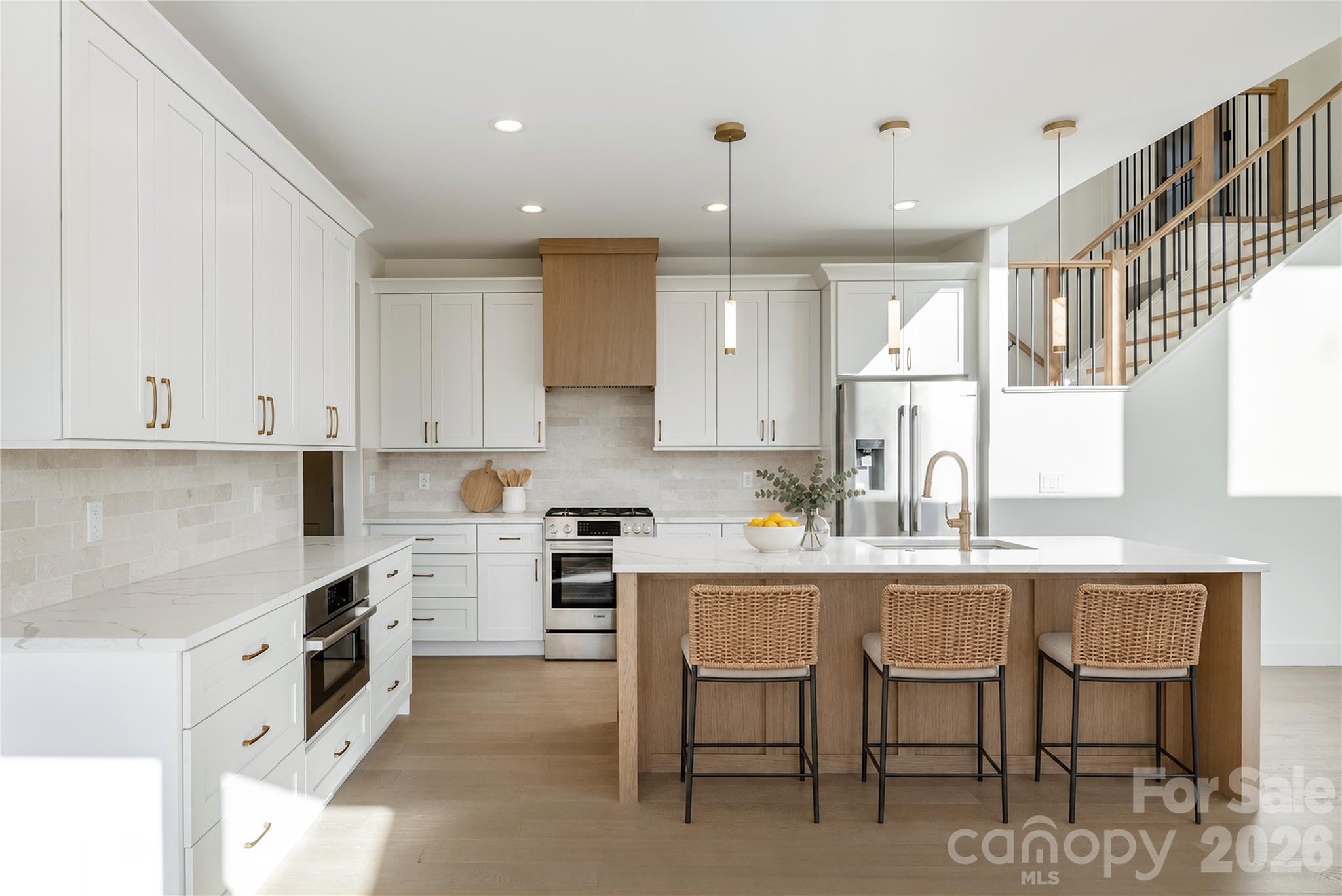 Kitchen - 159 Meadow Breeze Road, Arden