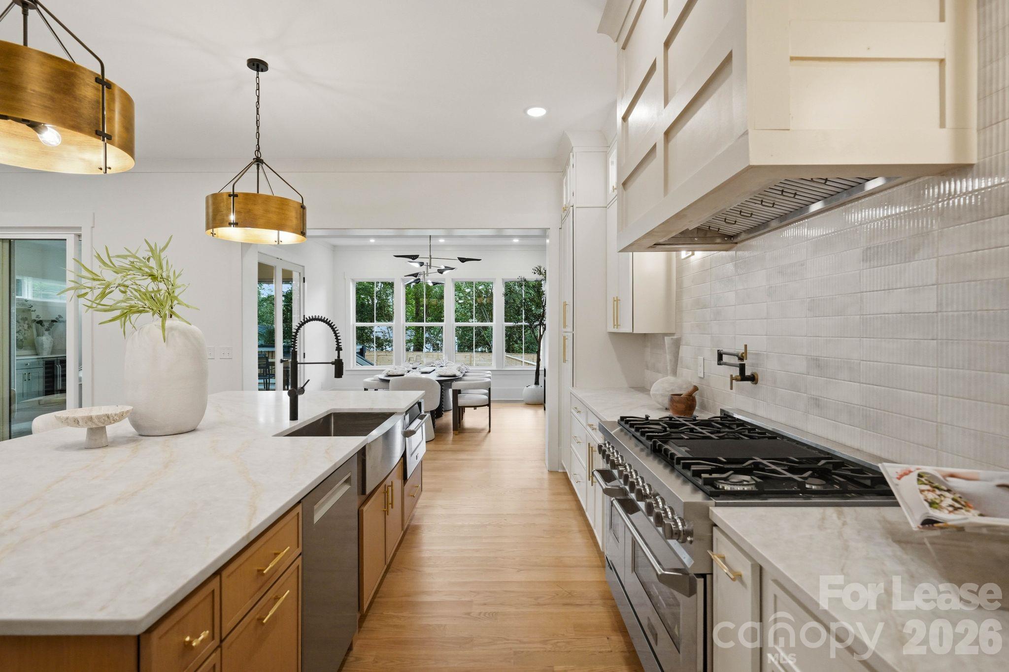 Townhouse at 4532 Craig Avenue, Charlotte, photo 6 of 8