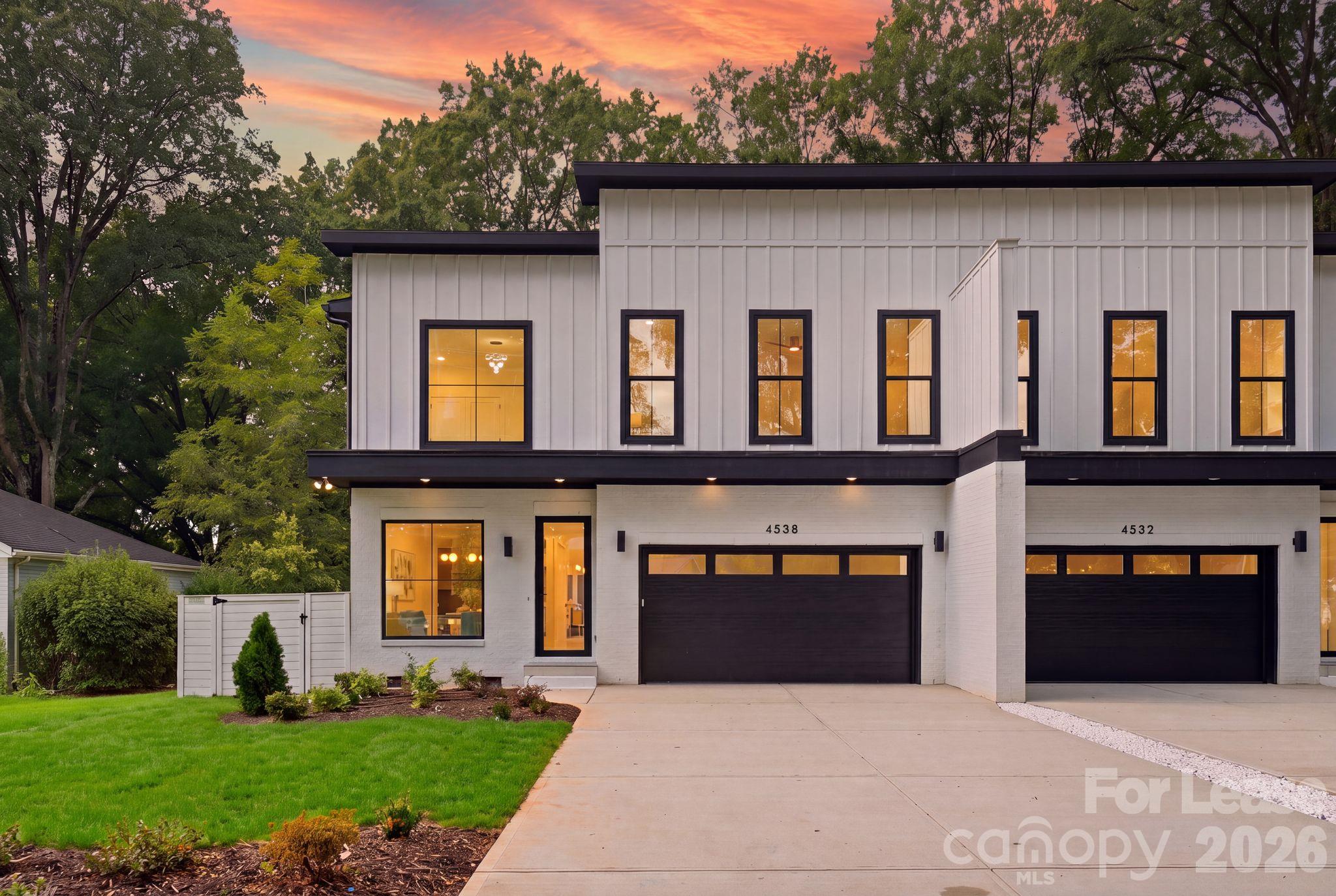 Townhouse at 4532 Craig Avenue, Charlotte, photo 2 of 8