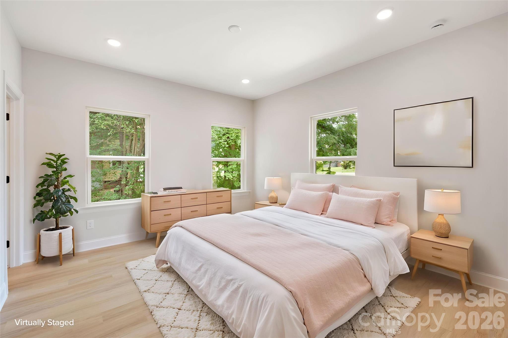 Virtual Staging - 315 W Chestnut Street, Stanley
