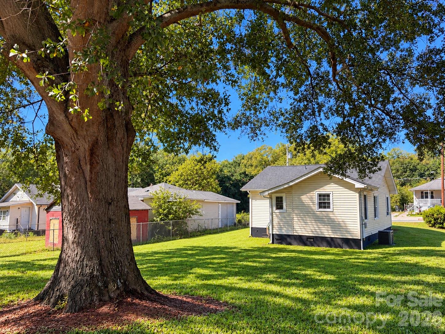 Single Family Residence at 412 Carolina Avenue, Shelby, photo 12 of 13