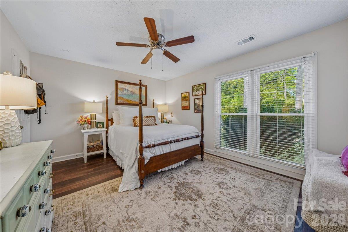 Duplex at 6000 Gate Post Road, Charlotte, photo 27 of 45