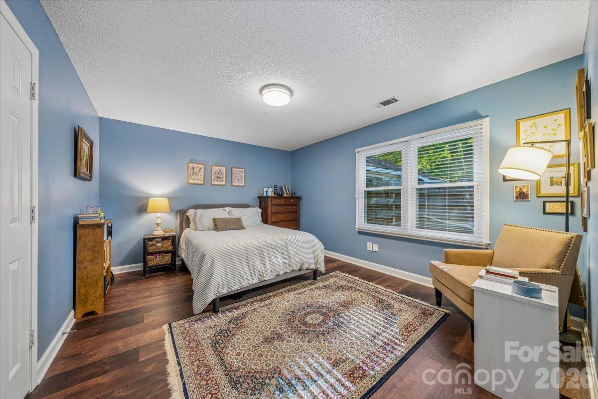 Duplex at 6000 Gate Post Road, Charlotte, photo 30 of 45