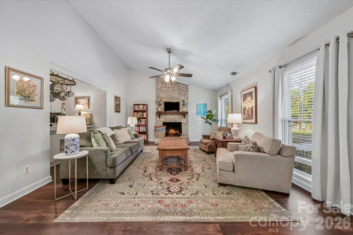 Duplex at 6000 Gate Post Road, Charlotte, photo 38 of 45