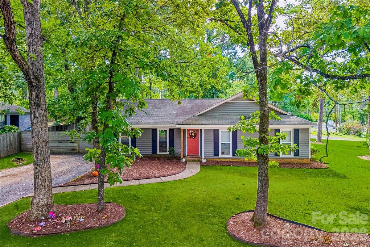 Duplex at 6000 Gate Post Road, Charlotte, photo 43 of 45