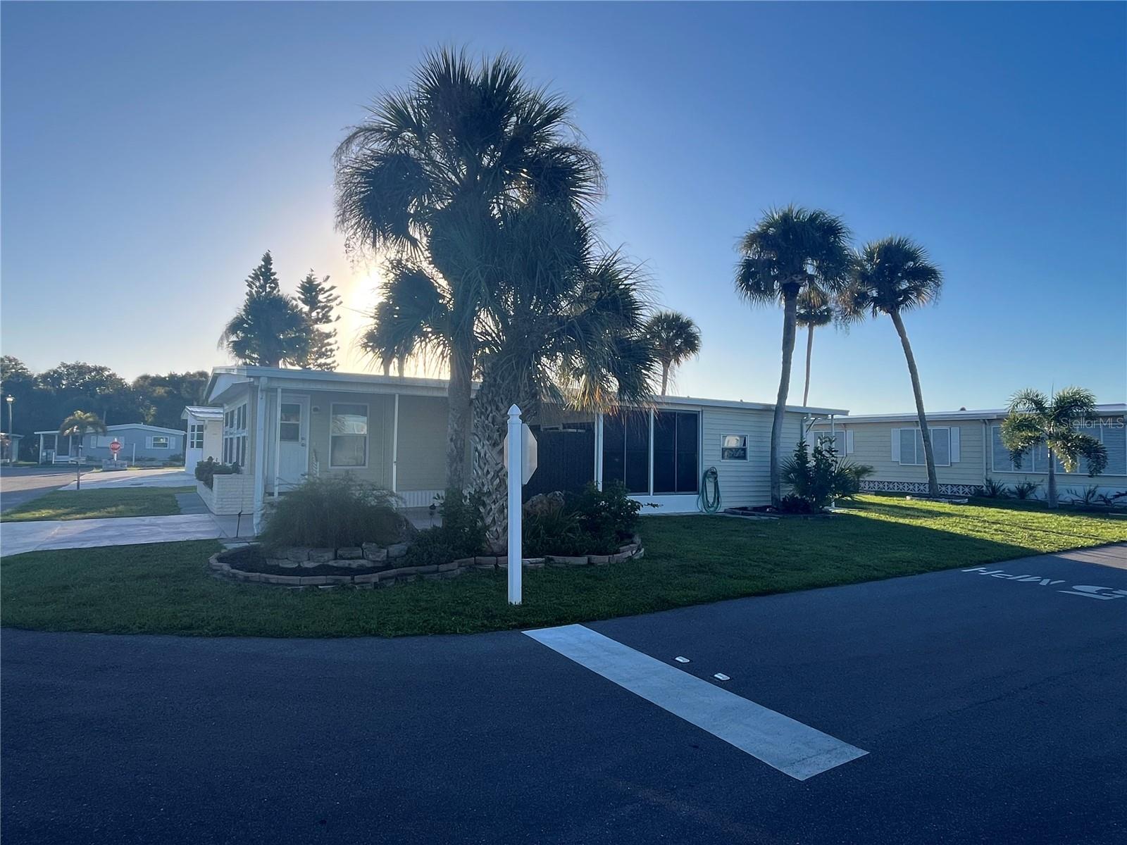 Mobile Home at 530 VIA VENETO, VENICE, photo 8 of 96