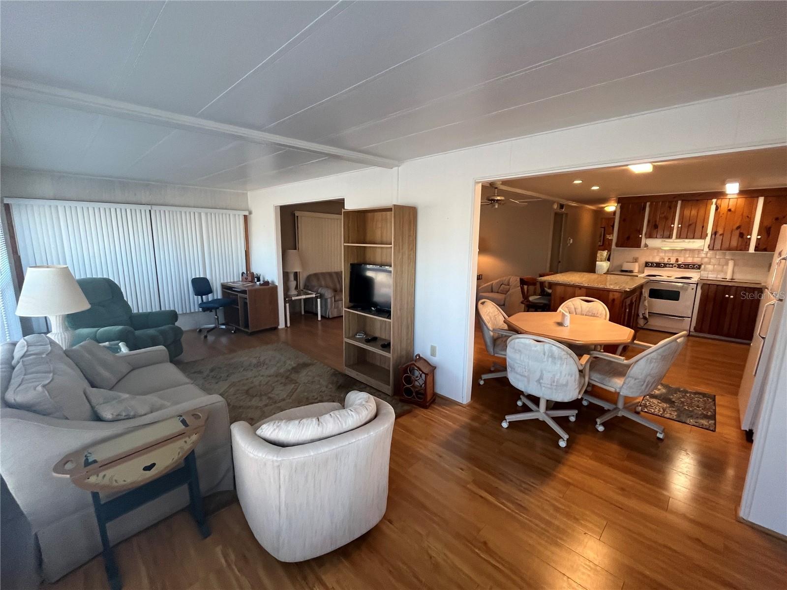 Mobile Home at 530 VIA VENETO, VENICE, photo 40 of 96
