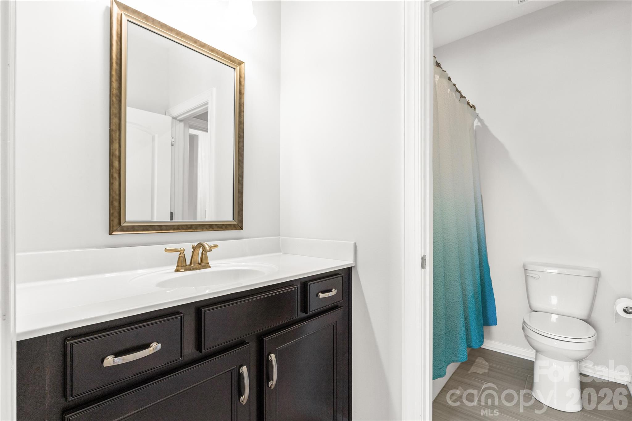 Shared Bath Between Bedroom #2 & #3 - 5616 Regal Way, Indian Land