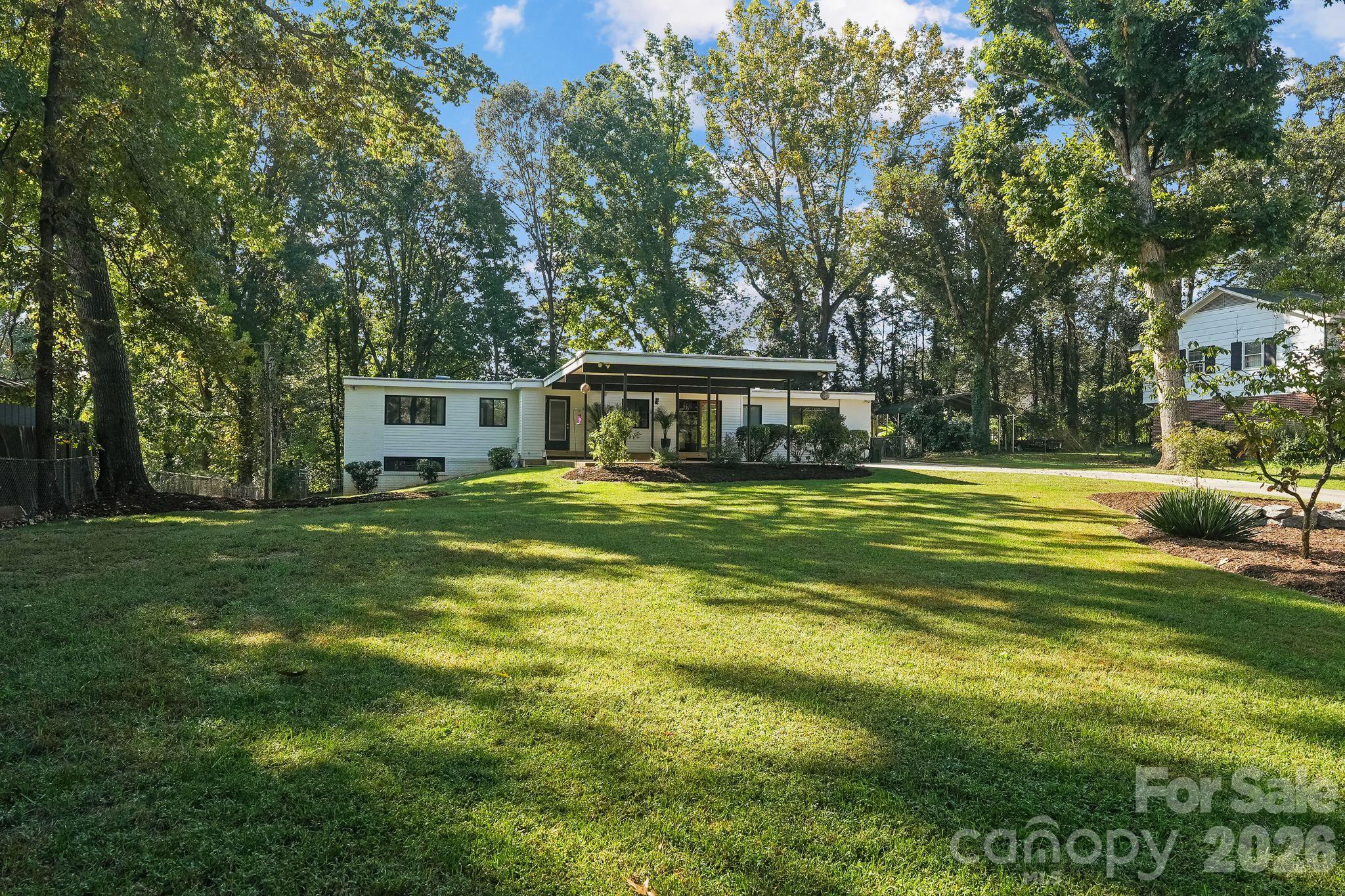 Single Family Residence at 1077 19th Avenue Place NW, Hickory, photo 32 of 33