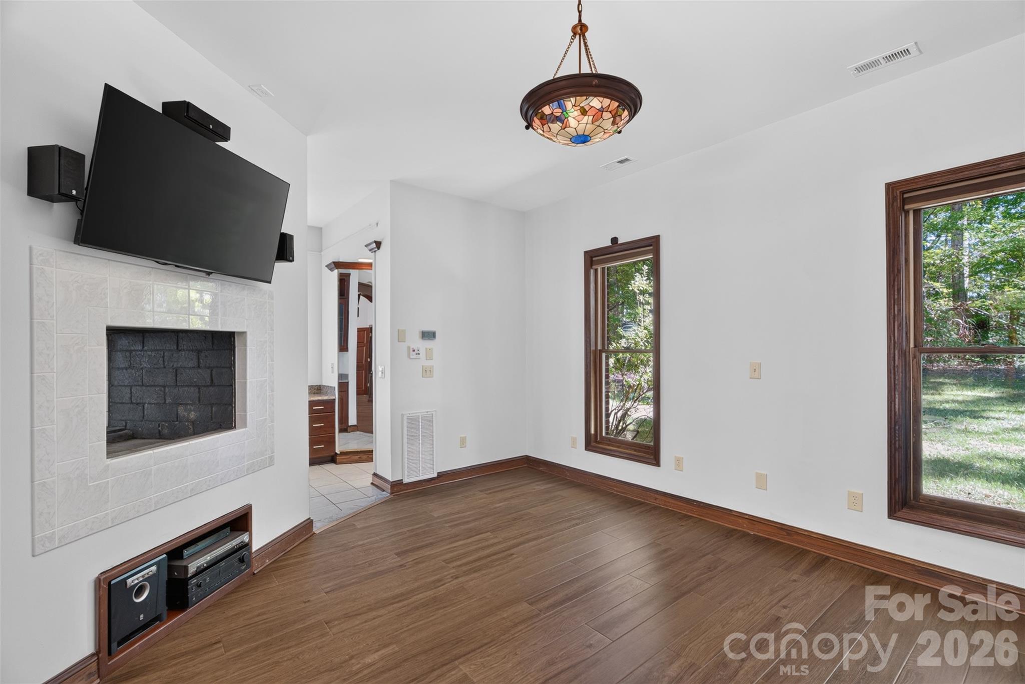 Master Bedroom - unfurnished - 253 Highway 161 South, Clover