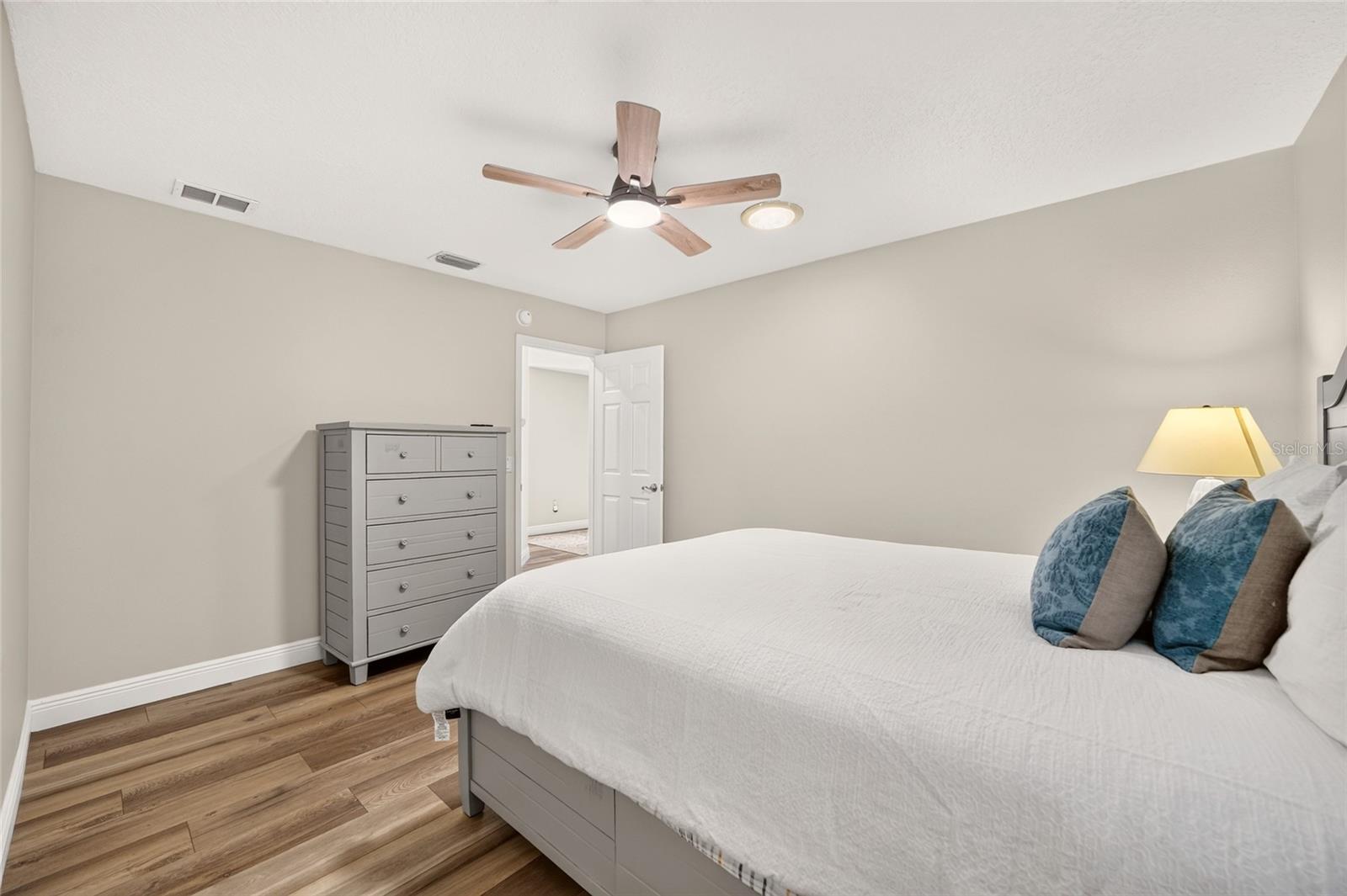 Villa at 1874 MOUNT PLEASANT TER, THE VILLAGES, photo 20 of 35