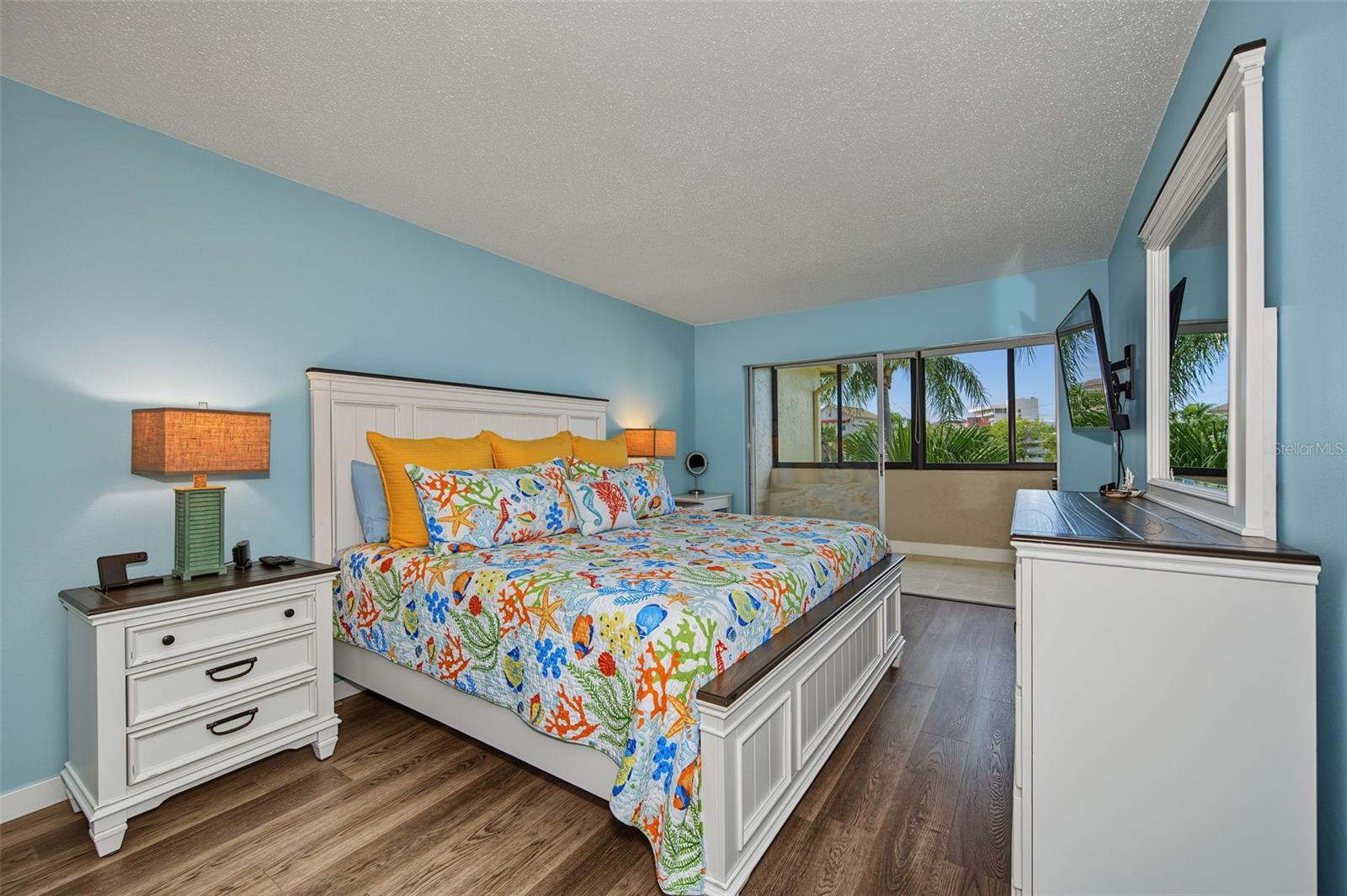 Condominium at 12000 CAPRI CIR S #20, TREASURE ISLAND, photo 24 of 75