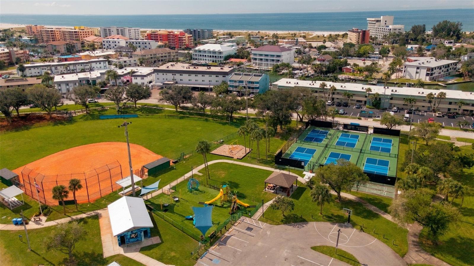Condominium at 12000 CAPRI CIR S #20, TREASURE ISLAND, photo 45 of 75
