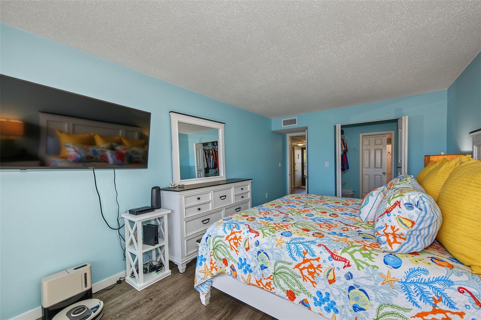 Condominium at 12000 CAPRI CIR S #20, TREASURE ISLAND, photo 65 of 75