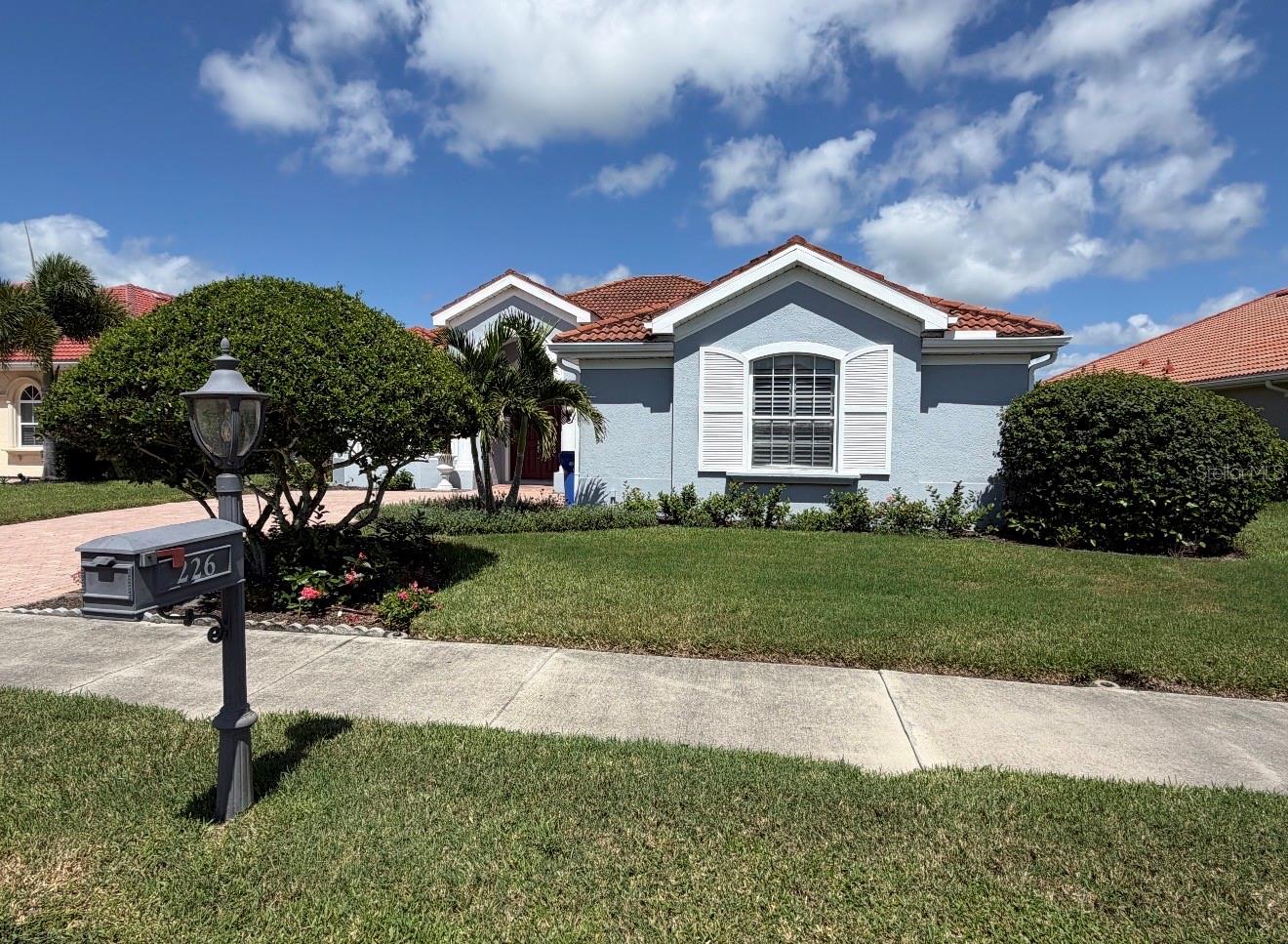 226 MONTELLUNA DR