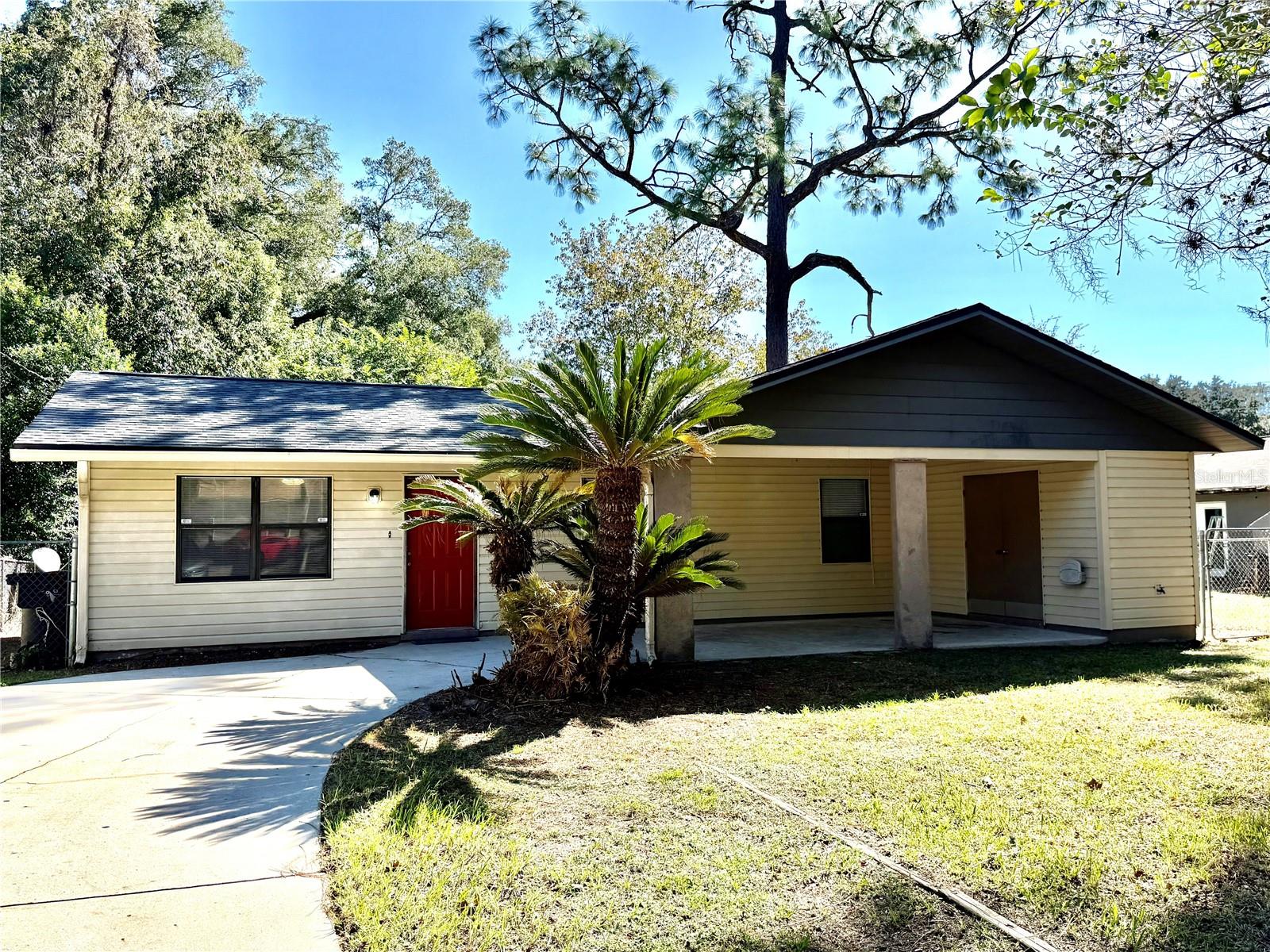 2917 NE 17TH TER