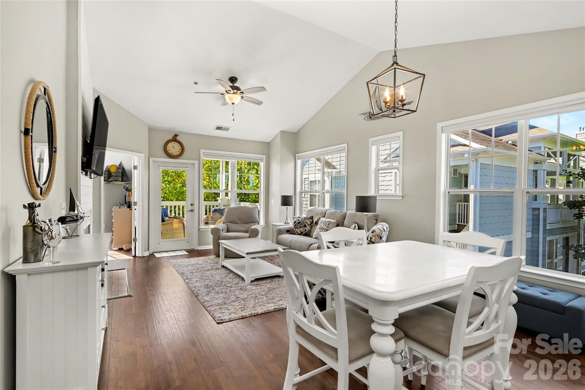 Condominium at 18736 Nautical Drive, Cornelius, photo 13 of 34