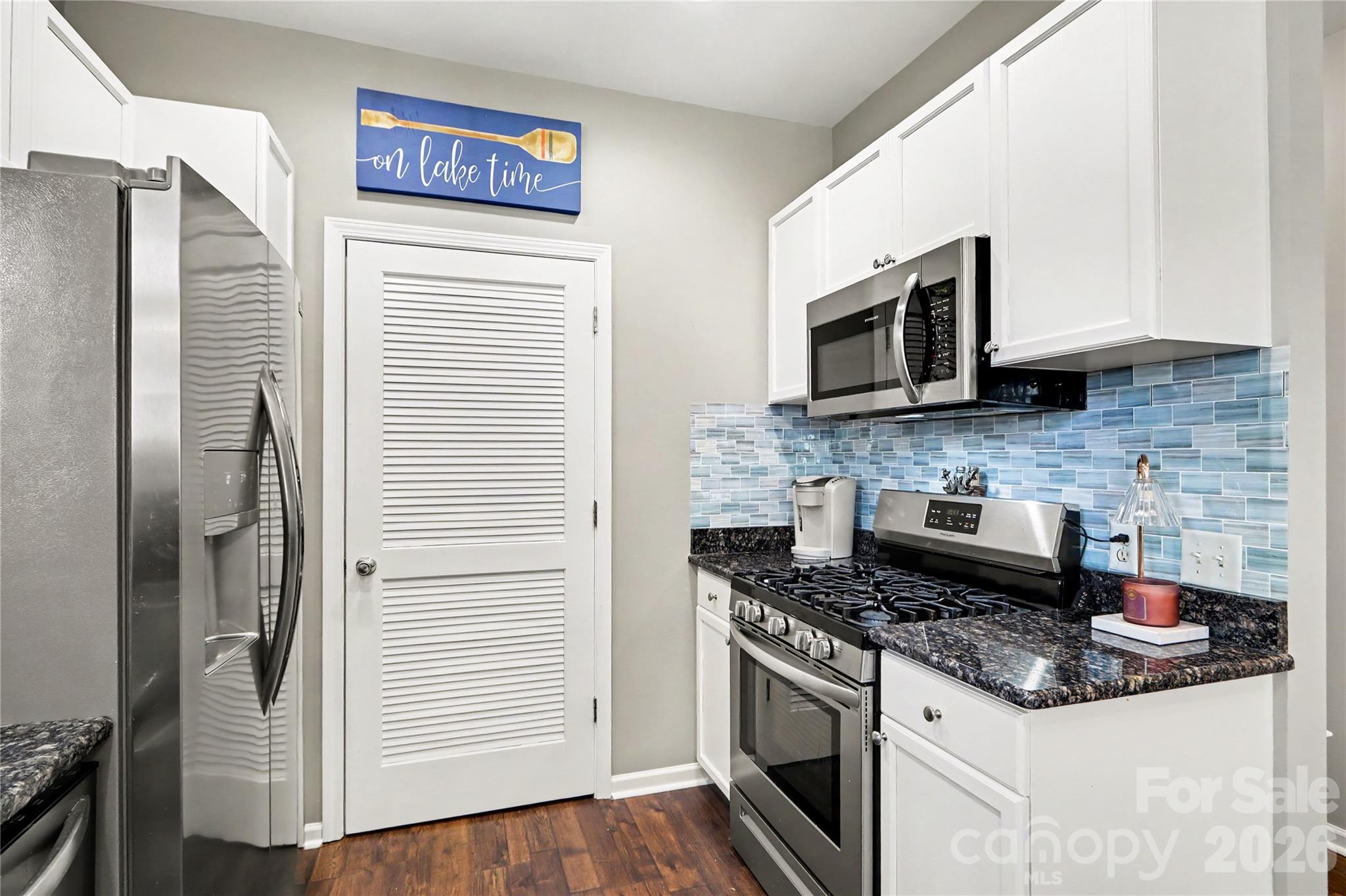 Condominium at 18736 Nautical Drive, Cornelius, photo 16 of 34
