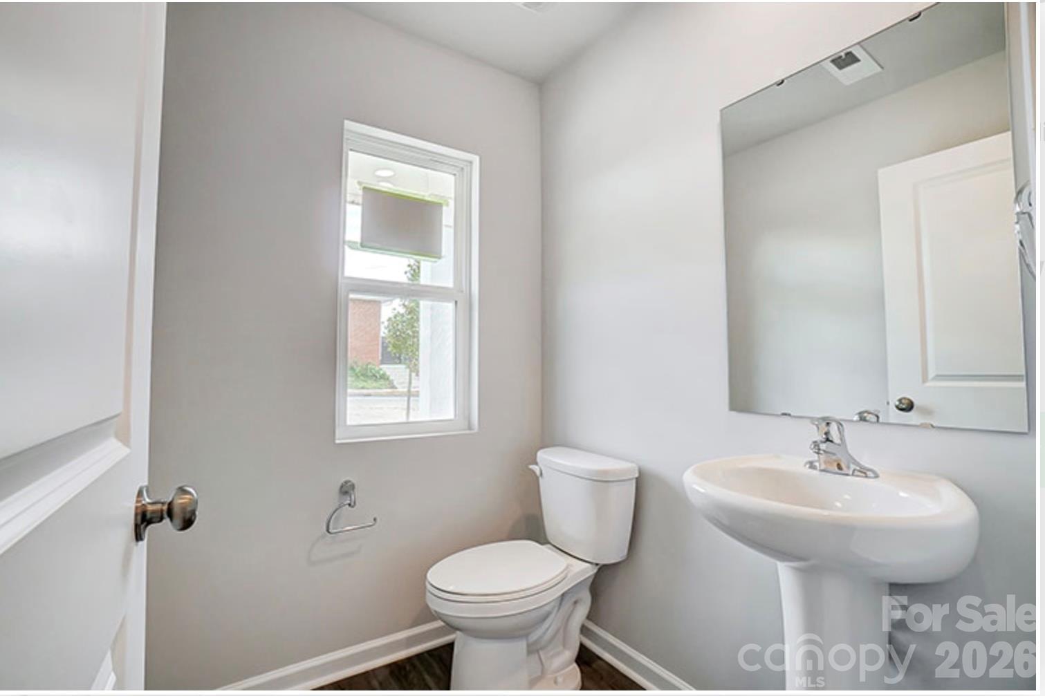 Single Family Residence at 1316 Yadkin Street, Statesville, photo 10 of 21