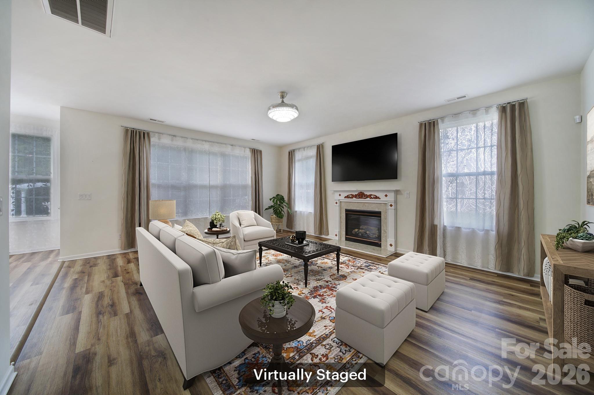 Single Family Residence at 2523 Legacy Park Boulevard, Fort Mill, photo 14 of 47