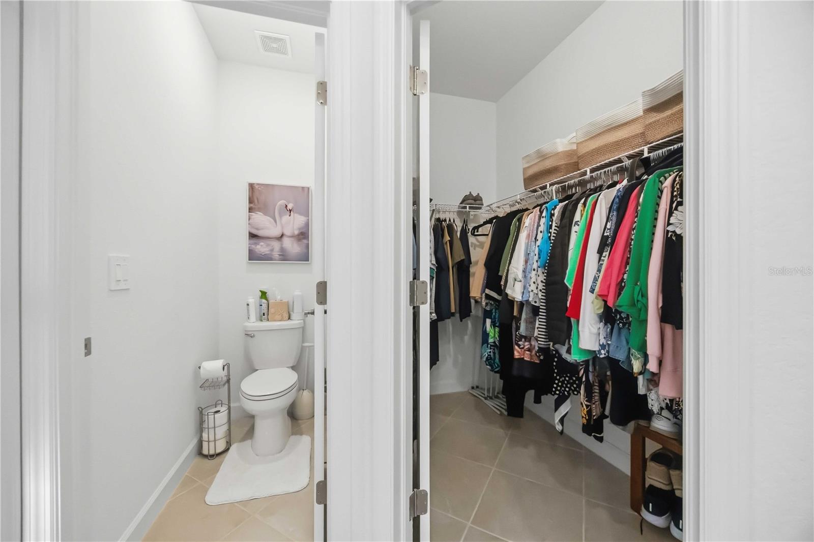 Walk in primary closet and water closet - 8592 SEASALT LOOP, ENGLEWOOD