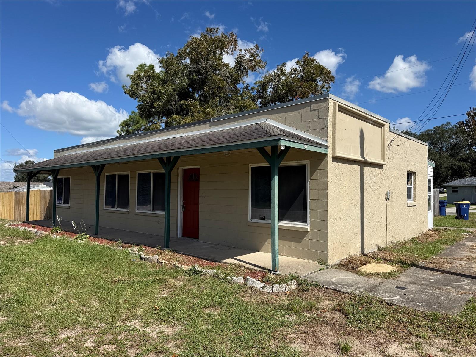 12152 FORT KING RD