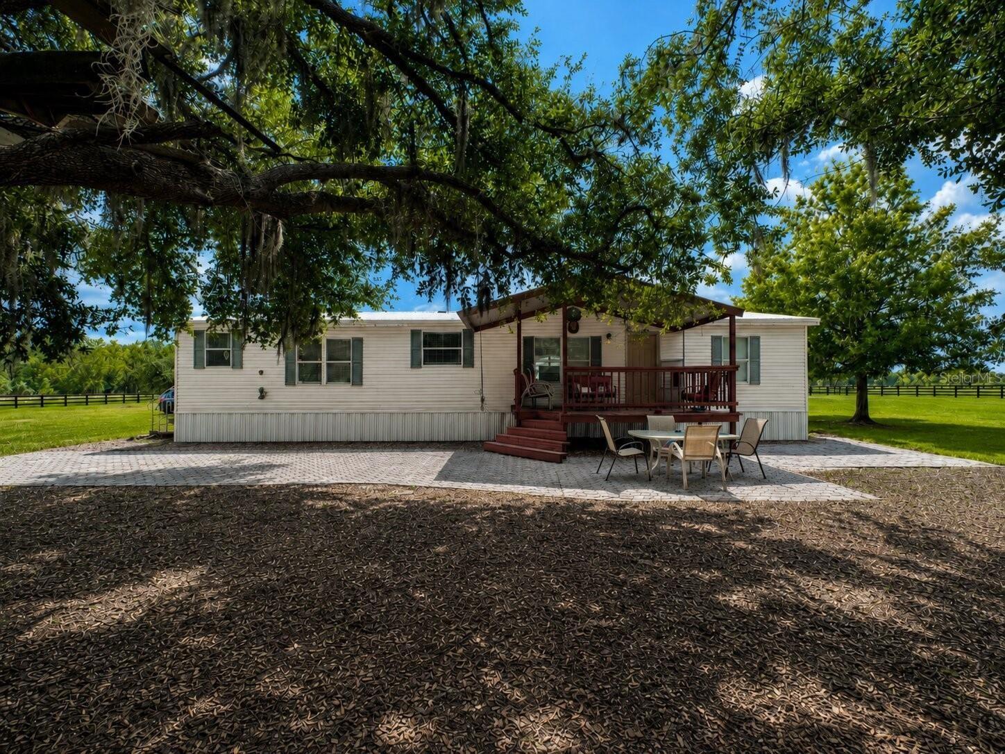 1 RIDGE RD