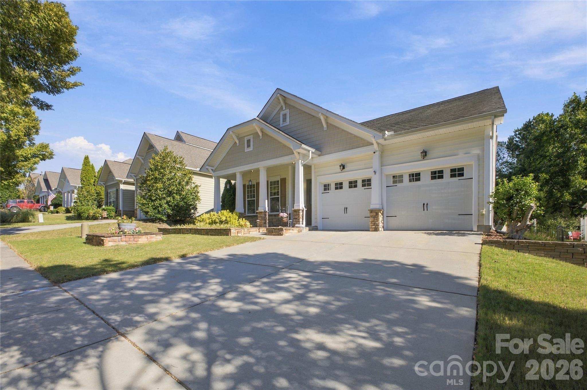 Single Family Residence at 86584 Arrington Road, Lancaster, photo 3 of 48