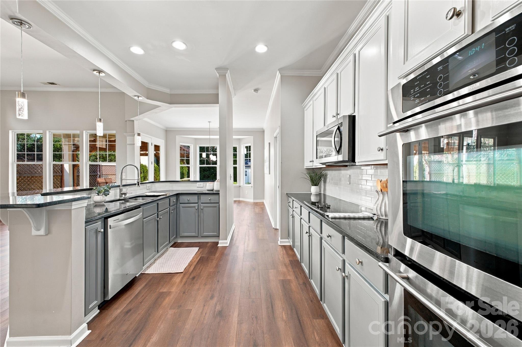 Single Family Residence at 86584 Arrington Road, Lancaster, photo 16 of 48