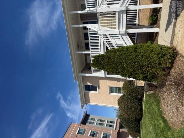 Condominium at 308 N Green Street Street, Morganton, photo 11 of 11
