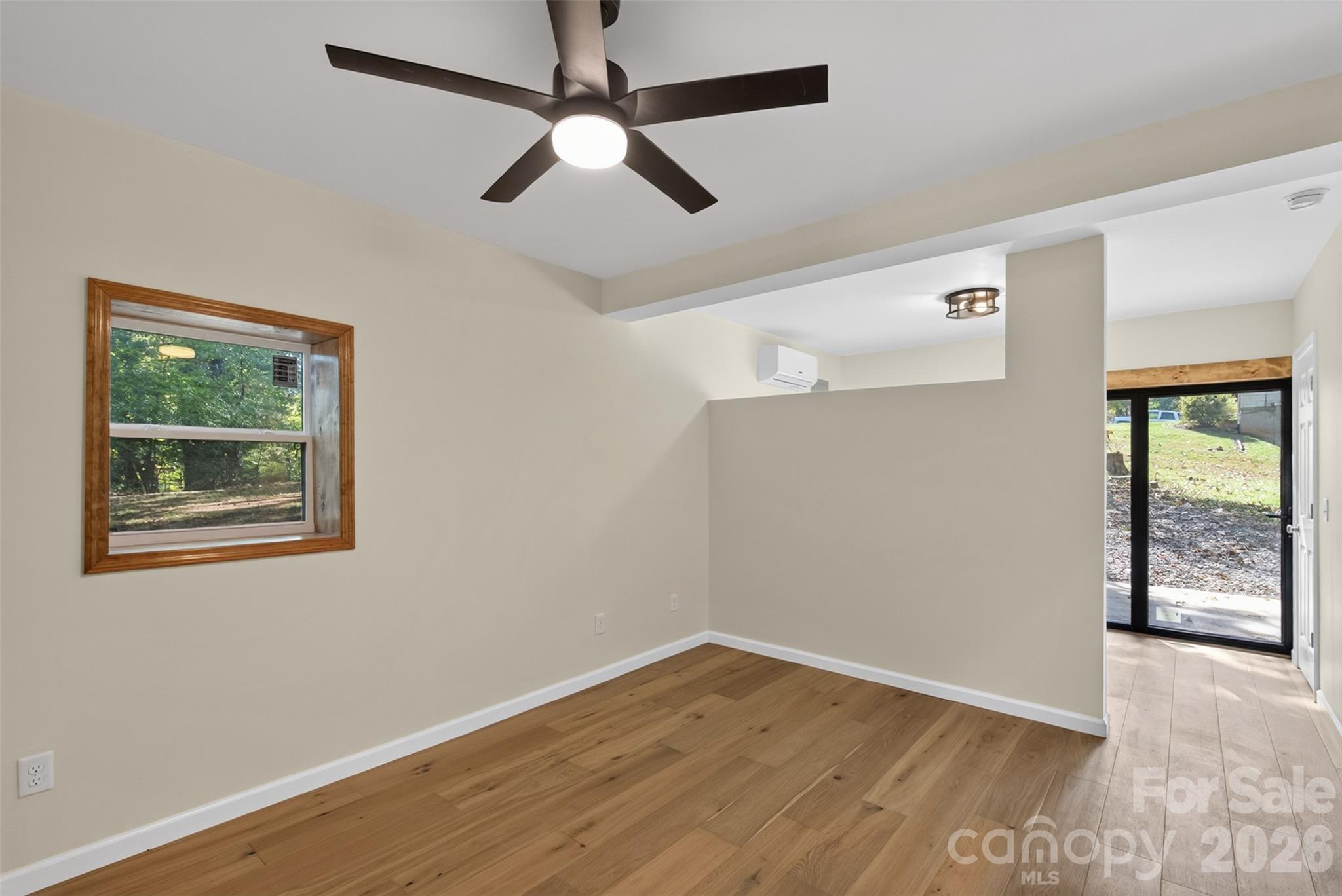 Bedroom - 56 Pine Cone Drive, Asheville