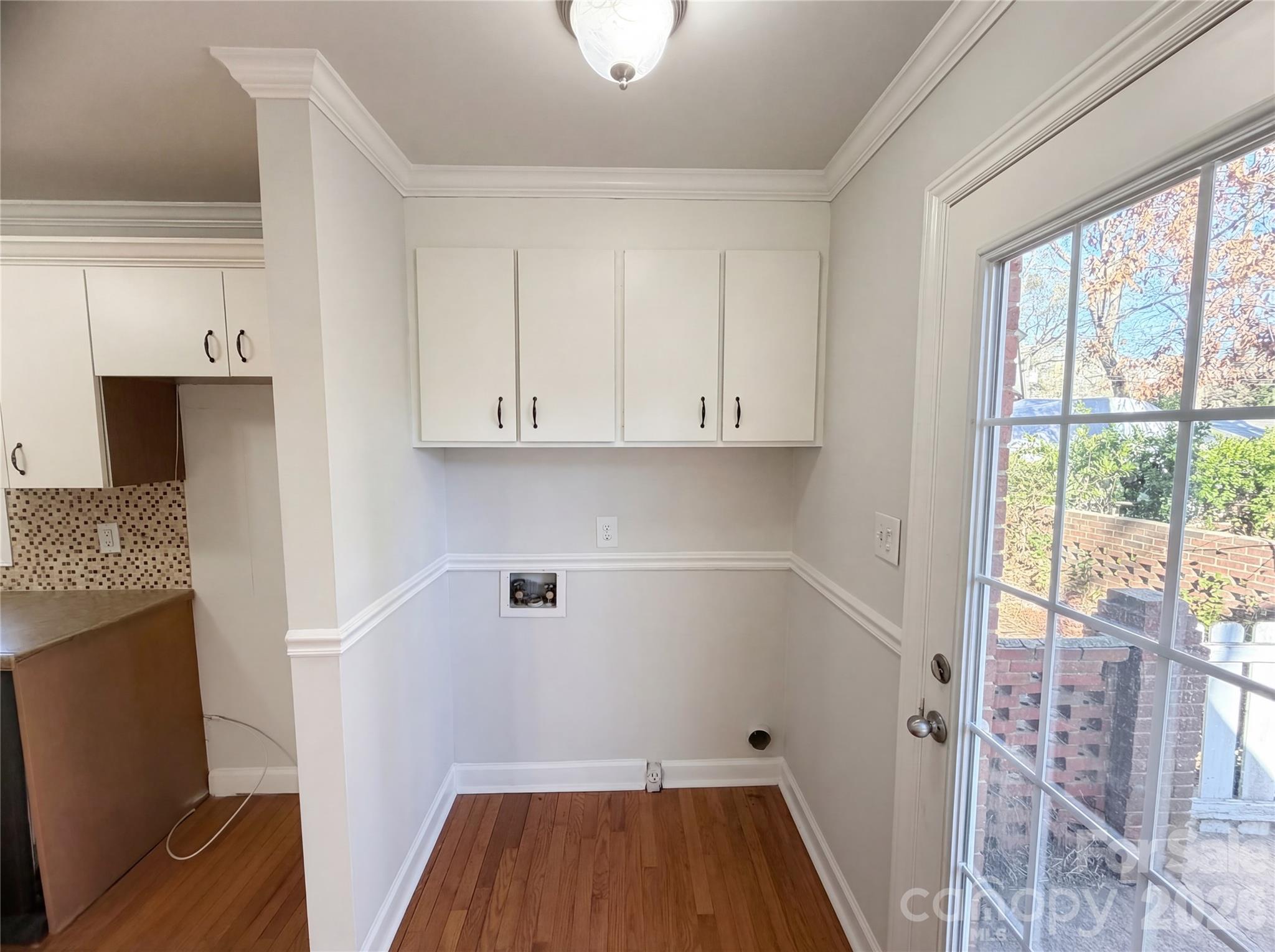 Single Family Residence at 1512 Buckingham Avenue, Gastonia, photo 6 of 20
