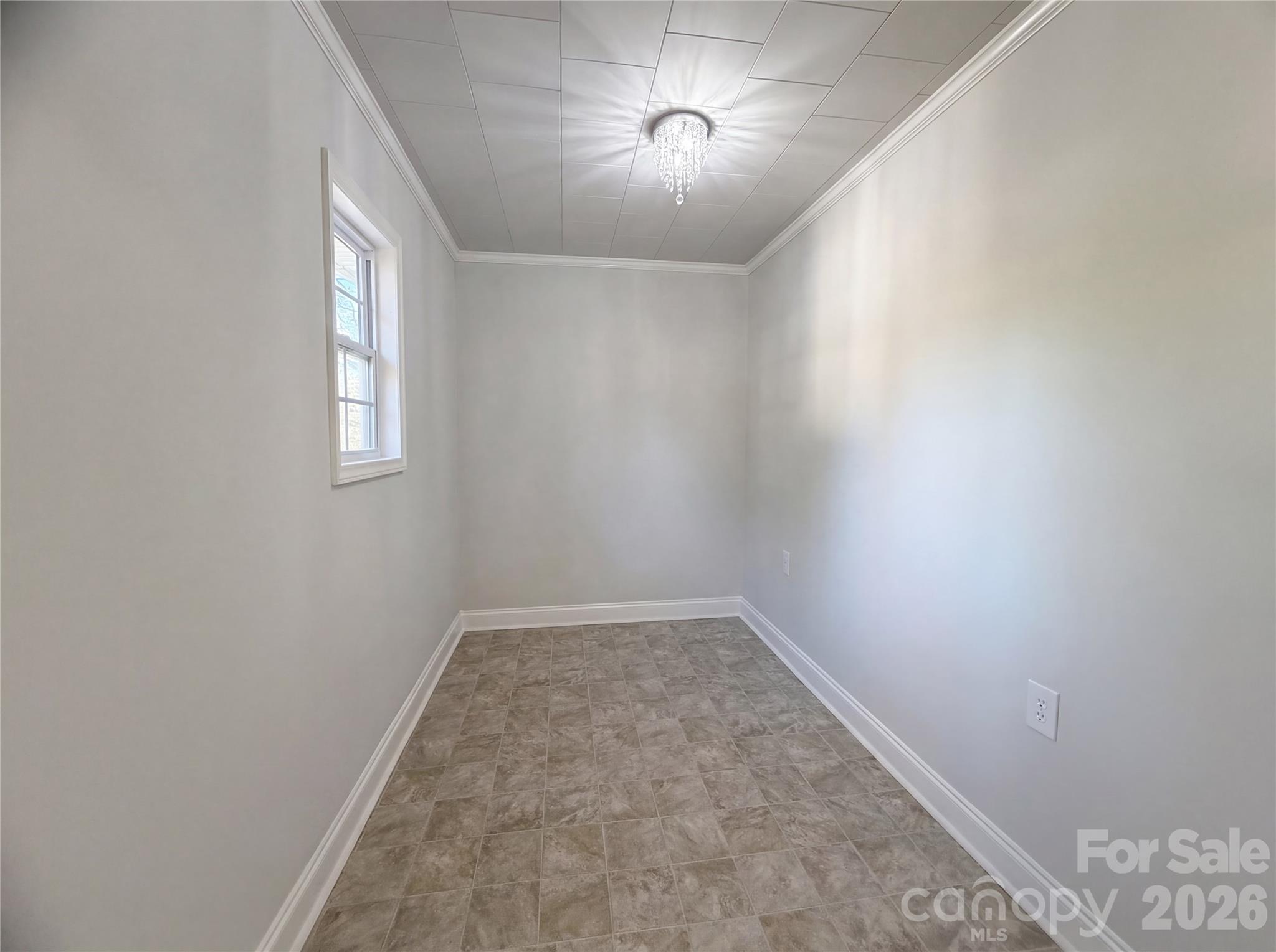 Single Family Residence at 1512 Buckingham Avenue, Gastonia, photo 11 of 20