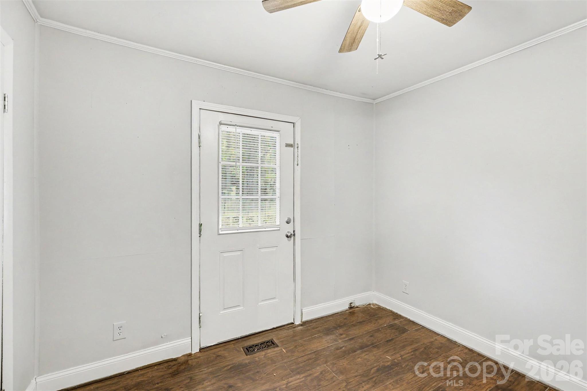 Single Family Residence at 224 Herndon Avenue, York, photo 13 of 15