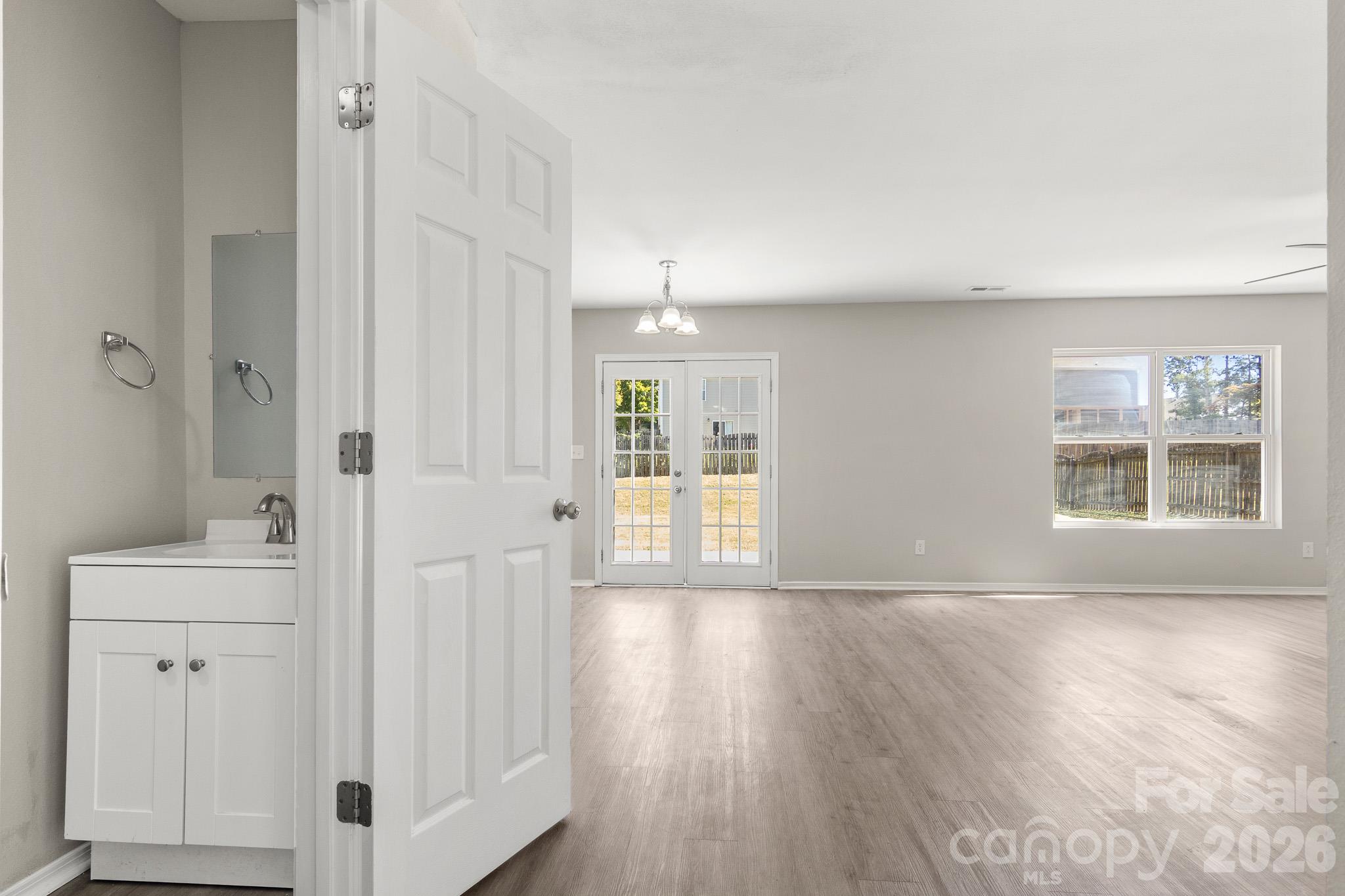 Single Family Residence at 12028 Red Leaf Drive, Charlotte, photo 20 of 46