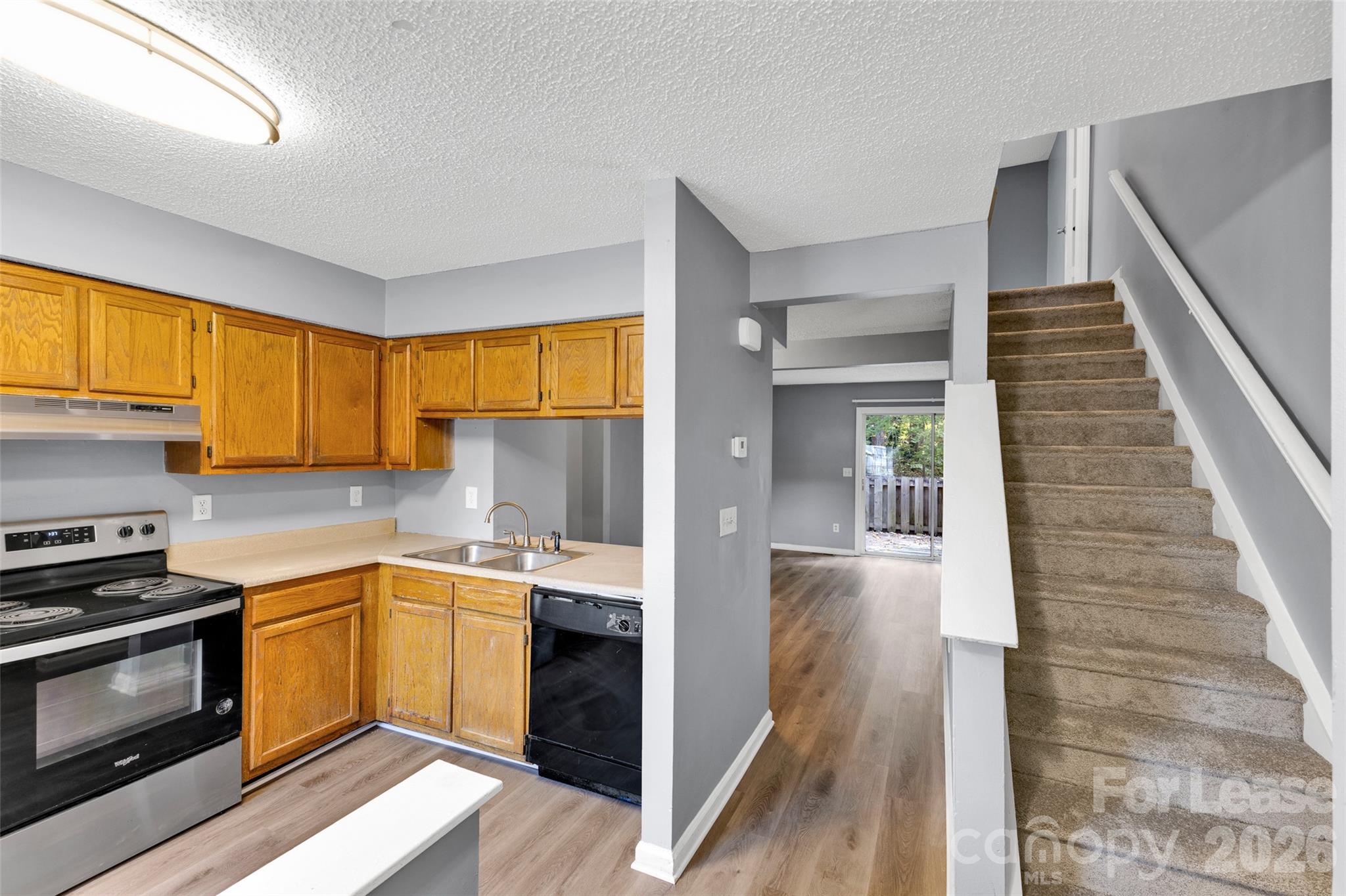 Townhouse at 564 Lex Drive, Charlotte, photo 2 of 20