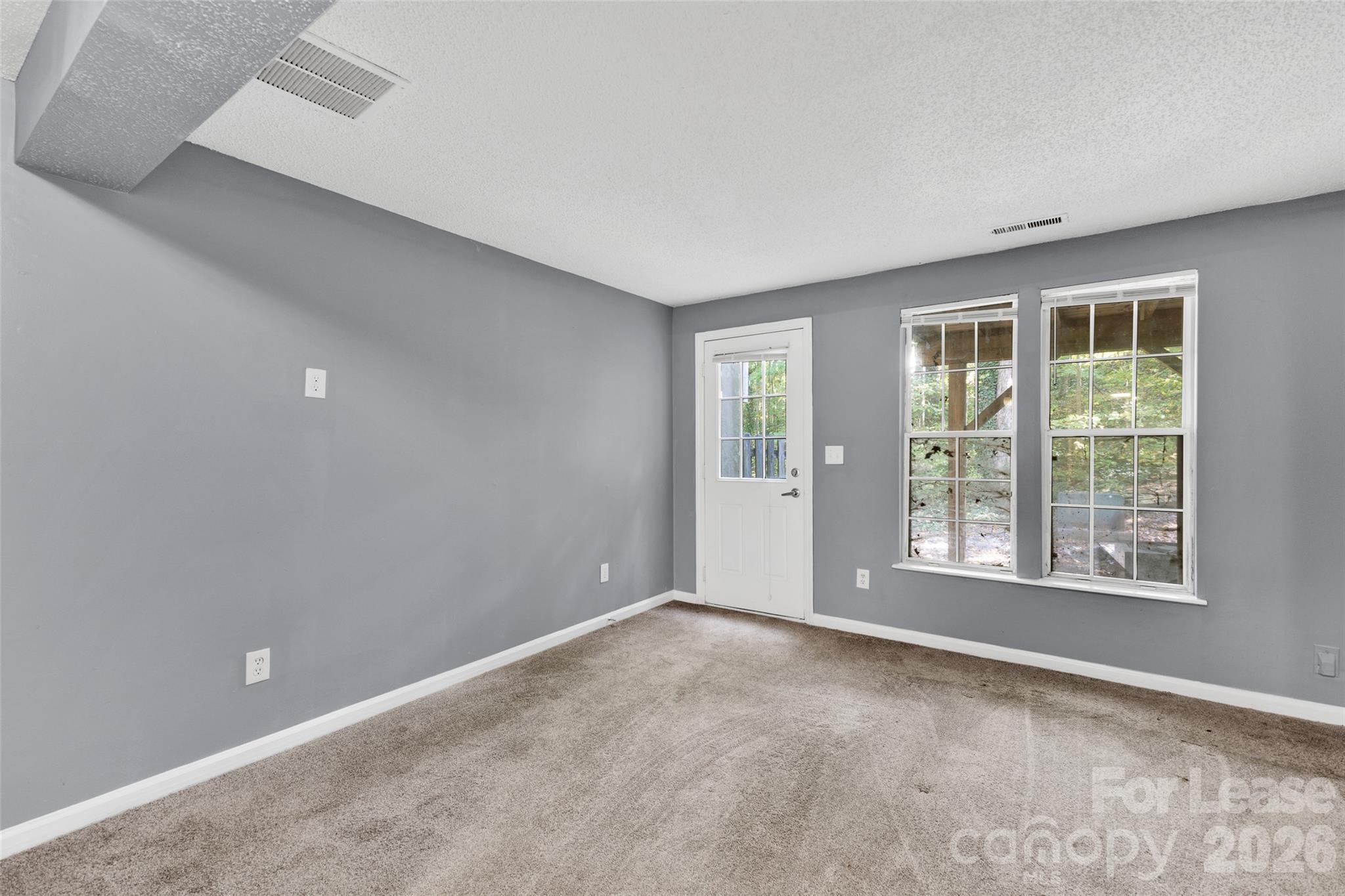 Townhouse at 564 Lex Drive, Charlotte, photo 9 of 20