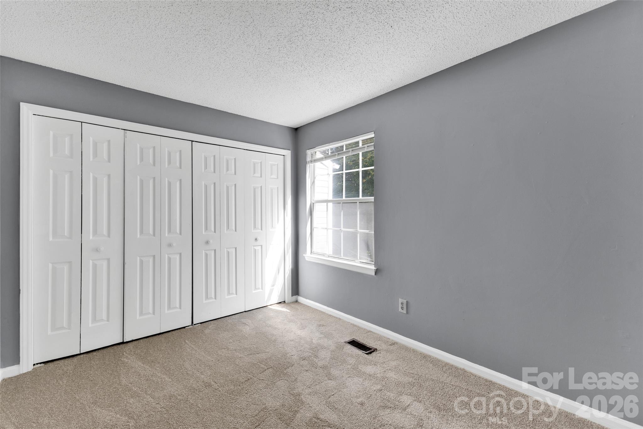 Townhouse at 564 Lex Drive, Charlotte, photo 11 of 20