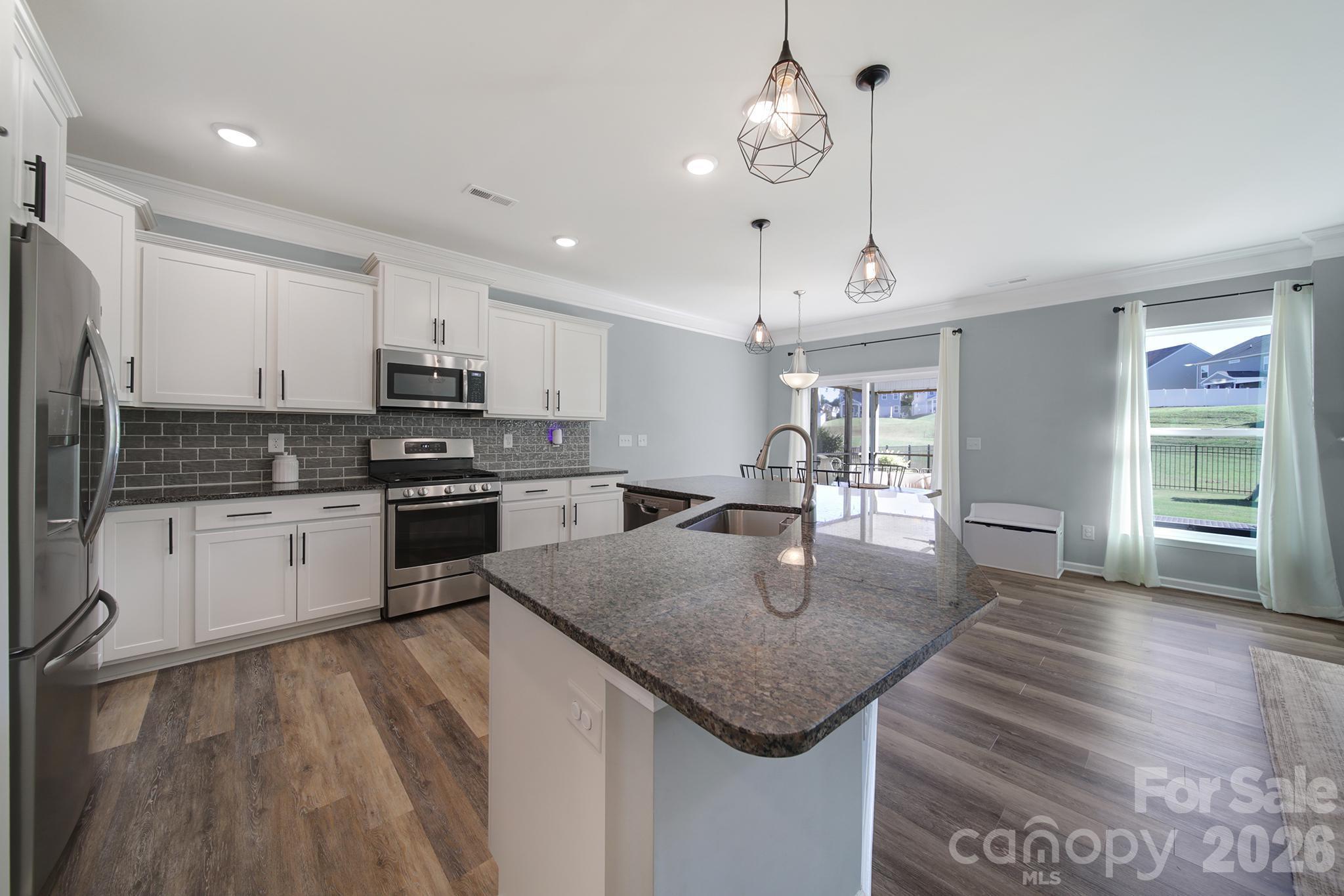 Single Family Residence at 129 Lantern Acres Drive, Mooresville, photo 9 of 40